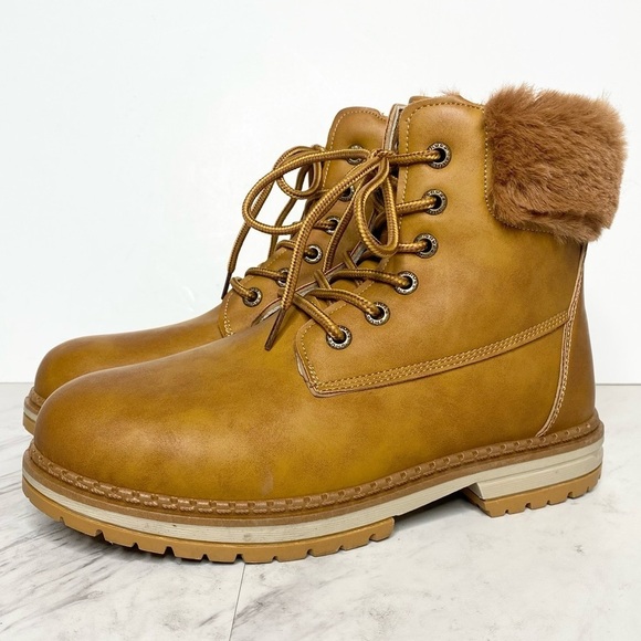 Dirty Laundry Alps Faux Fur Lace Up Bootie 6 1/2 - Picture 1 of 14